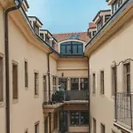 Michalska Residences Апартаменты Братислава